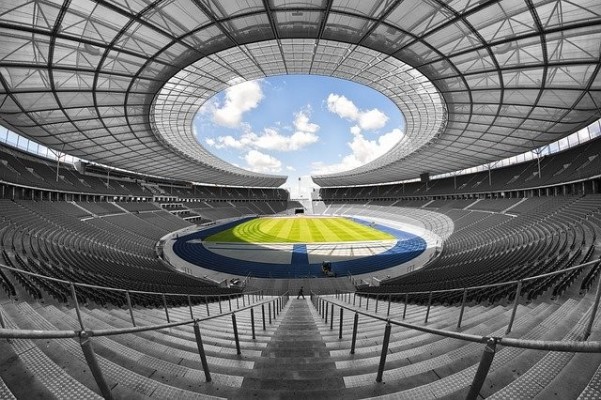 Стадион Олимпийский, вид с трибун